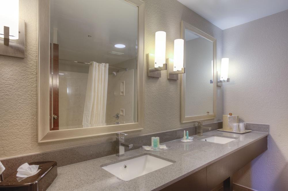 Comfort - Ballantyne Area 2*
