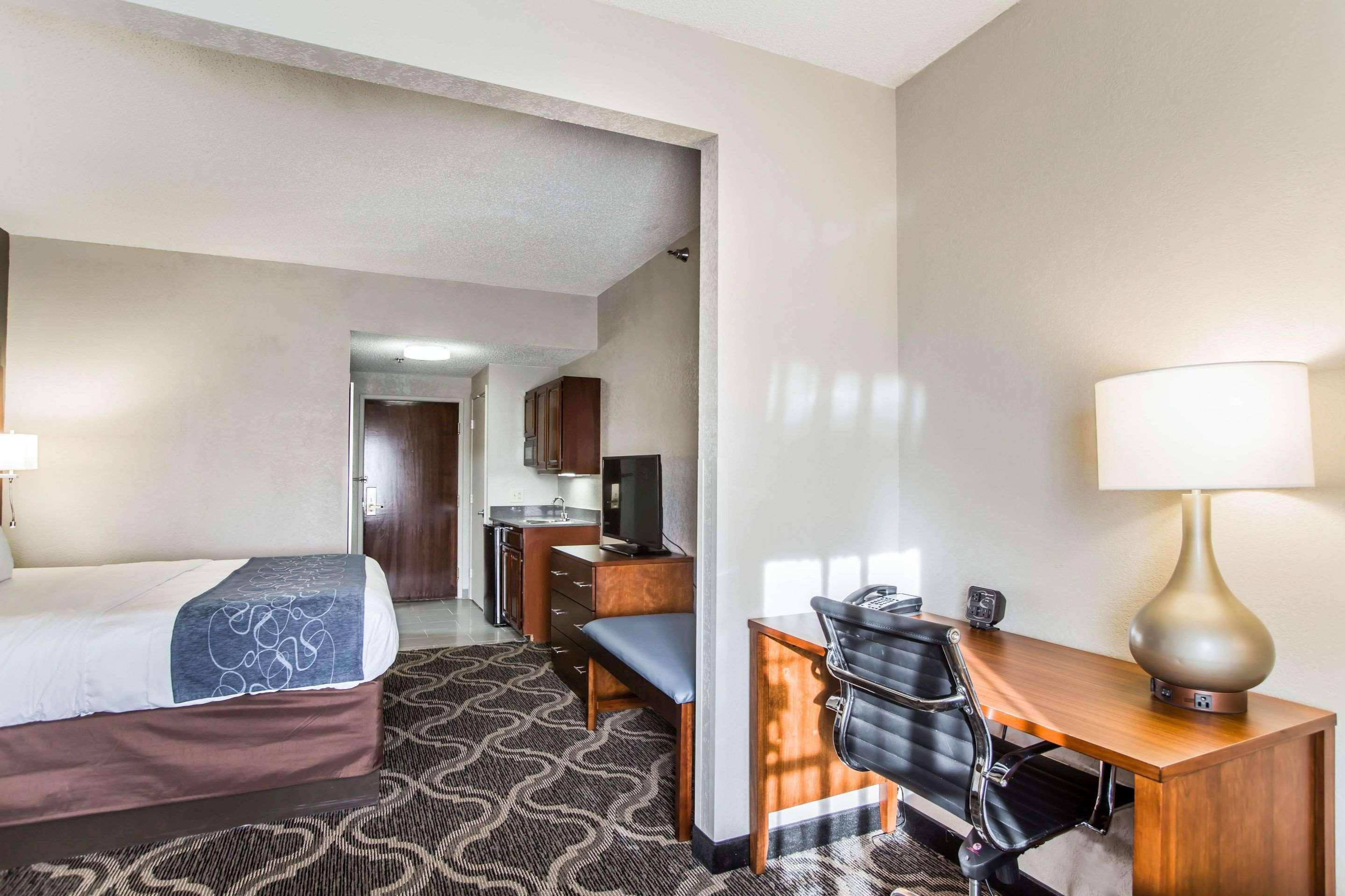 Comfort - Ballantyne Area Hotel