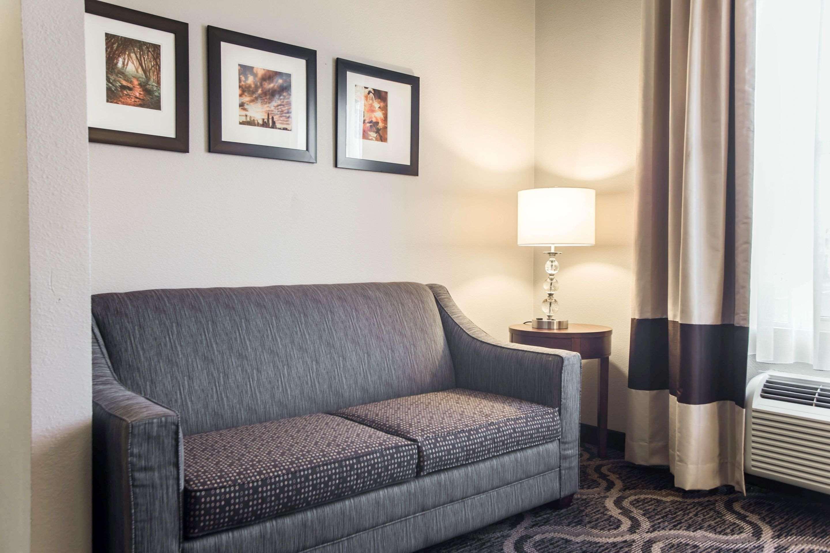 Comfort - Ballantyne Area 2*