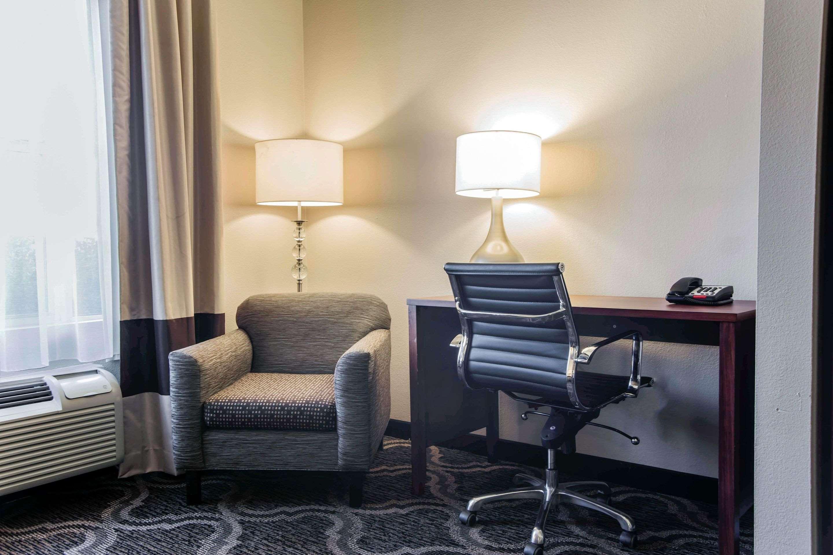 Comfort - Ballantyne Area 2*
