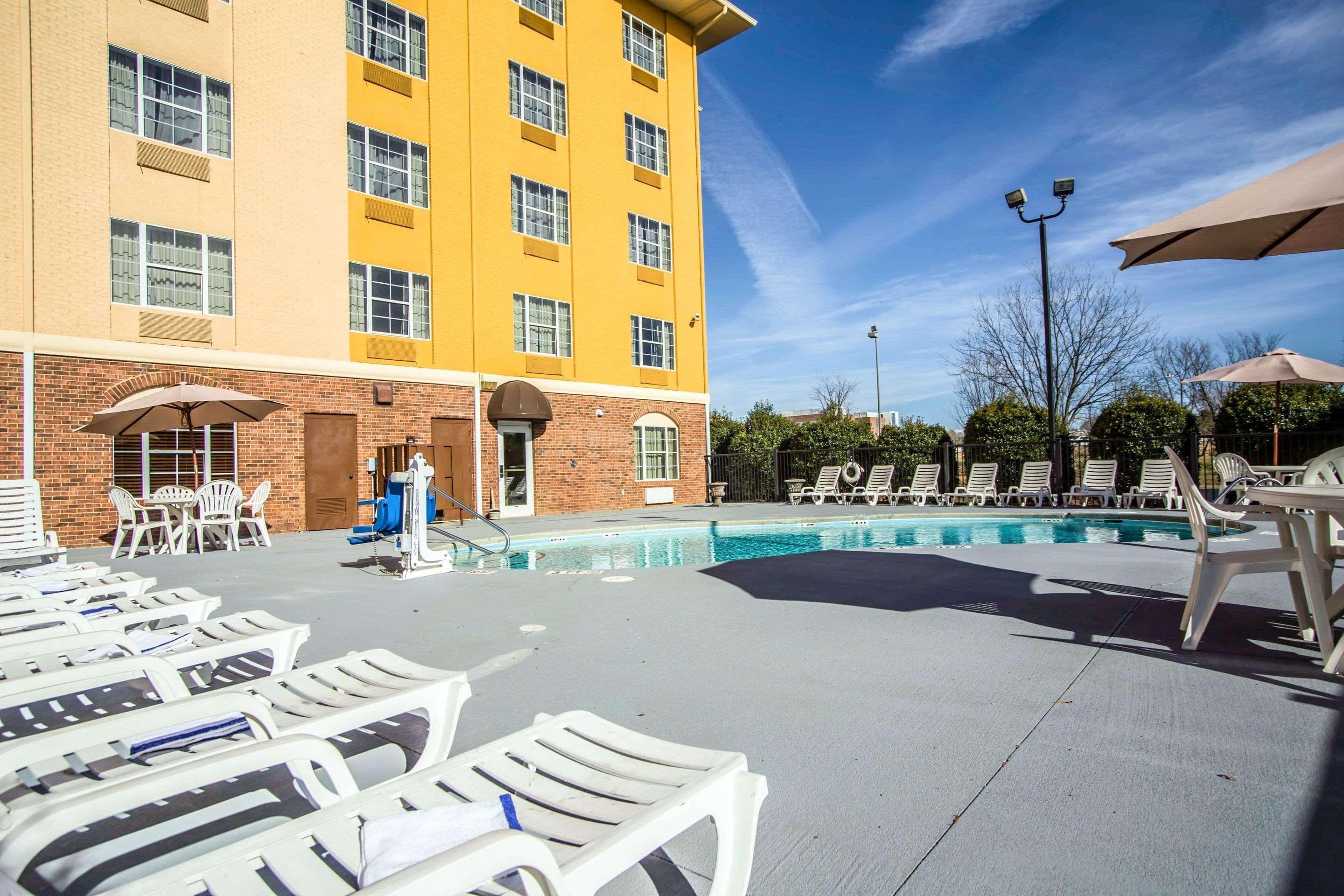 Comfort - Ballantyne Area Hotel Pineville