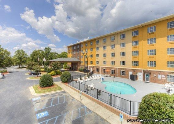 Hotel Comfort - Ballantyne Area