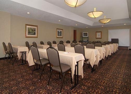 Hotel Comfort - Ballantyne Area